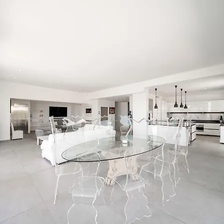 Ref 2128 - - Sea View For Rent Villa Cannes